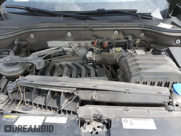 2019 Volkswagen Atlas SE with VIN 1V2DR2CA7KC605849, listed as a Copart auction lot 55557865 with 74,410 mi miles and Salvage title. Bid and sale history available at DreamBid. Image 11.