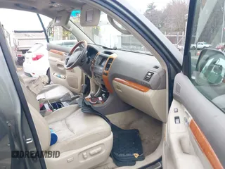 2007 Lexus GX 470 z VIN JTJBT20X970142136, wystawiony jako IAAI lot #41927552 z przebiegiem 219 725 mil mil oraz . Historia ofert i sprzedaży dostępna na DreamBid. Obrazek 5.