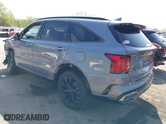 2022 Kia Sorento SX with VIN 5XYRK4LF8NG087513, listed as a IAAI auction lot 42038505 with 42,113 mi miles and . Bid and sale history available at DreamBid. Image 3.