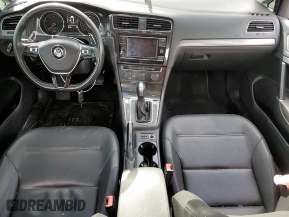 2021 Volkswagen Golf TSI z VIN 3VWG57AU6MM006606, wystawiony jako Copart lot #47990725 z przebiegiem 105 482 mil mil oraz Szkoda całkowita • Salvage title. Historia ofert i sprzedaży dostępna na DreamBid. Obrazek 8.