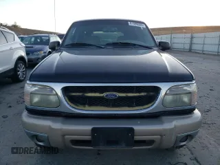 1999 Ford Explorer XLT z VIN 1FMZU35P8XZA31923, wystawiony jako Copart lot #81499304 z przebiegiem 262 209 mil mil oraz Szkoda całkowita • Salvage title. Historia ofert i sprzedaży dostępna na DreamBid. Obrazek 5.