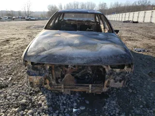 1992 Mercury Sable z VIN 1MECM5041NA657696, wystawiony jako Copart lot #47964195 z przebiegiem Nie podano mil oraz Nie do naprawy. Historia ofert i sprzedaży dostępna na DreamBid. Obrazek 5.