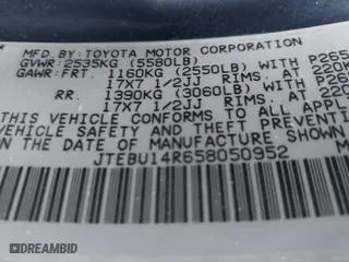 2005 Toyota 4Runner SR5 with VIN JTEBU14R658050952, listed as a IAAI auction lot 41188739 with 255,359 mi miles. Bid and sale history available at carsss.com. Image 9.