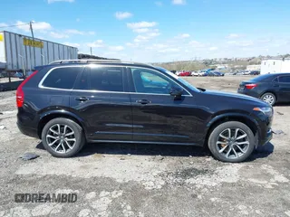 2019 Volvo XC90 Momentum with VIN YV4A22PK0K1424421, listed as a IAAI auction lot 41965642 with 78,135 mi miles. Bid and sale history available at carsss.com. Image 14.