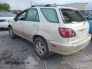 2000 Lexus RX 300 z VIN JT6HF10U2Y0159504, wystawiony jako IAAI lot #42135886 z przebiegiem 180 430 mil mil oraz . Historia ofert i sprzedaży dostępna na DreamBid. Obrazek 3.