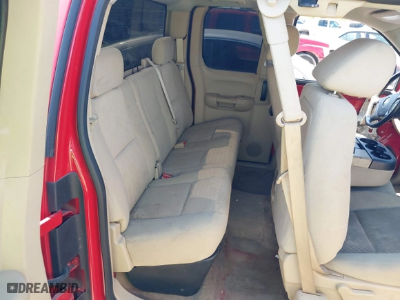 2012 Chevrolet Silverado 1500 LT with VIN 1GCRCSE03CZ319427, listed as a IAAI auction lot 41928431 with 98,408 mi miles. Bid and sale history available at carsss.com. Image 8.