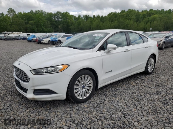 2015 Ford Fusion SE Hybrid с VIN 3FA6P0LU2FR120126, выставлен на аукционе Copart как лот 57130185 с пробегом 55 792 миль миль и Чистый • Clean title. История ставок и продаж доступна на DreamBid. Изображение 1.