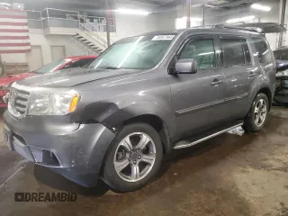 2015 Honda Pilot SE with VIN 5FNYF4H33FB067967, listed as a Copart auction lot 46347965 with 105,838 mi miles and Salvage Title. Bid and sale history available at carsss.com. Image 1.