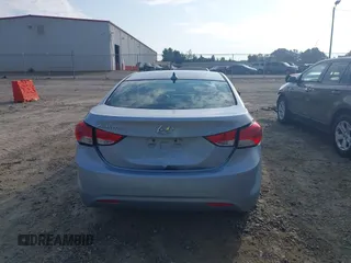 2012 Hyundai Elantra Limited с VIN KMHDH4AEXCU469312, выставлен на аукционе IAAI как лот 42602449 с пробегом 124 285 миль миль и . История ставок и продаж доступна на DreamBid. Изображение 16.