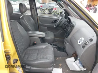 2002 Ford Escape with VIN 1FMCU02162KC27753, listed as a IAAI auction lot 41663420 with 187,823 mi miles and . Bid and sale history available at DreamBid. Image 5.