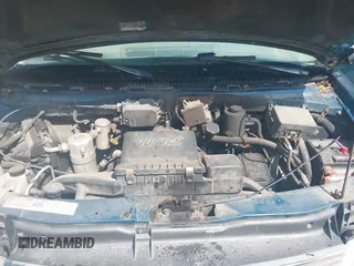 2000 Chevrolet Astro z VIN 1GNDM19W6YB120816, wystawiony jako IAAI lot #42209943 z przebiegiem 370 919 mil mil oraz . Historia ofert i sprzedaży dostępna na DreamBid. Obrazek 10.