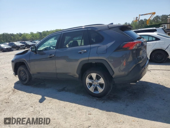 2022 Toyota RAV4 XLE with VIN 2T3W1RFVXNW201440, listed as a Copart auction lot 52416825 with 84,514 mi miles and Clean Title. Bid and sale history available at carsss.com. Image 2.