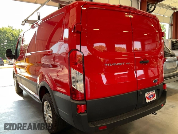 2023 Ford Transit Cargo z VIN 1FTYE1Y86PKB55395, wystawiony jako IAAI lot #42860285 z przebiegiem 306 mil mil oraz . Historia ofert i sprzedaży dostępna na DreamBid. Obrazek 5.