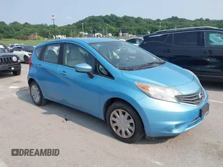 2015 Nissan Note SV z VIN 3N1CE2CP9FL352740, wystawiony jako IAAI lot #42483914 z przebiegiem 71 260 mil mil oraz . Historia ofert i sprzedaży dostępna na DreamBid. Obrazek 1.