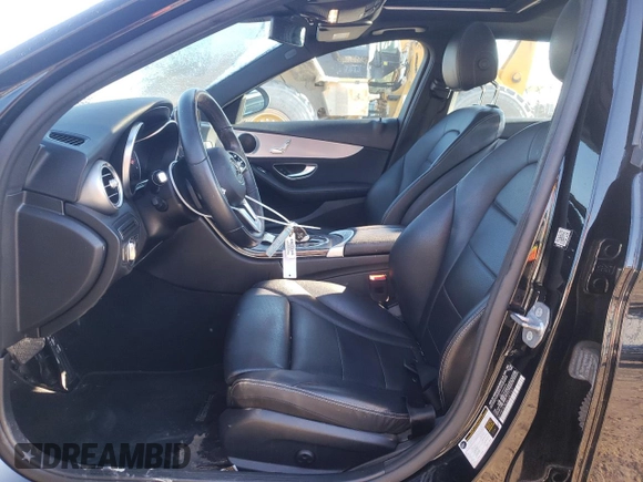 2019 Mercedes-Benz C 300 with VIN 55SWF8DB3KU301027, listed as a Copart auction lot 88352765 with 72,564 mi miles and Salvage Title. Bid and sale history available at DreamBid. Image 7.