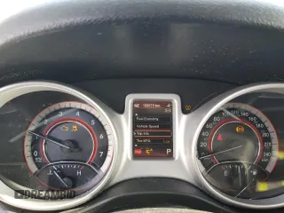 2015 Dodge Journey SXT with VIN 3C4PDCCG6FT602779, listed as a Copart auction lot 44929525 with 122,673 mi miles and Salvage title. Bid and sale history available at DreamBid. Image 9.