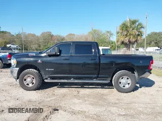 2020 Ram 2500 Big Horn with VIN 3C6UR5DL3LG159756, listed as a IAAI auction lot 41672866 with 89,417 mi miles and . Bid and sale history available at DreamBid. Image 14.