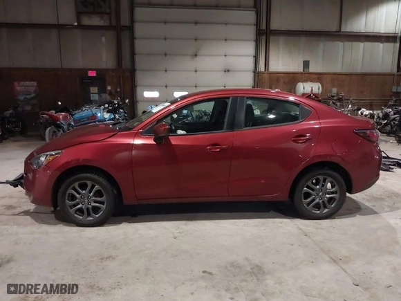 2019 Toyota Yaris Sedan L with VIN 3MYDLBYV6KY503160, listed as a IAAI auction lot 41058881 with NaN miles. Bid and sale history available at carsss.com. Image 15.