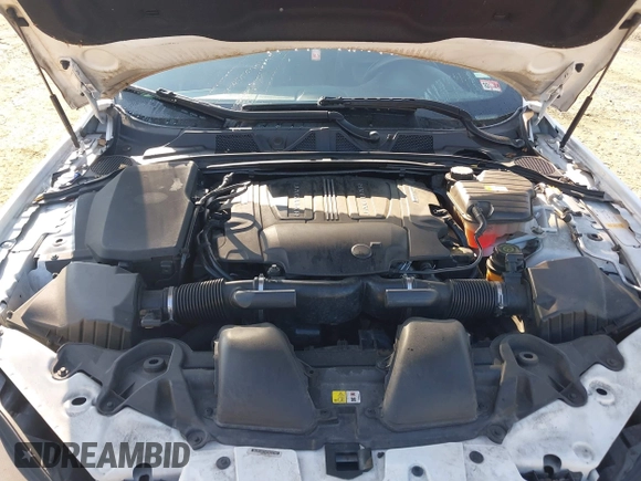 2015 Jaguar XF V6 Portfolio with VIN SAJWJ0FF4F8U72149, listed as a IAAI auction lot 40386903 with 49,055 mi miles. Bid and sale history available at carsss.com. Image 10.