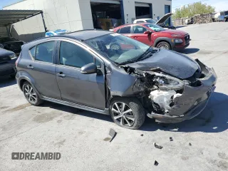 2018 Toyota Prius One z VIN JTDKDTB33J1603378, wystawiony jako Copart lot #53916415 z przebiegiem 82 219 mil mil oraz Szkoda całkowita • Salvage title. Historia ofert i sprzedaży dostępna na DreamBid. Obrazek 4.
