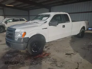2013 Ford F-150 XL with VIN 1FTFX1CFXDKE21083, listed as a IAAI auction lot 41395847 with 245,661 mi miles. Bid and sale history available at carsss.com. Image 17.