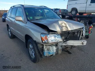 2007 Toyota Highlander w/3rd Row with VIN JTEEP21A570221670, listed as a IAAI auction lot 41250577 with 55,512 mi miles. Bid and sale history available at carsss.com. Image 1.