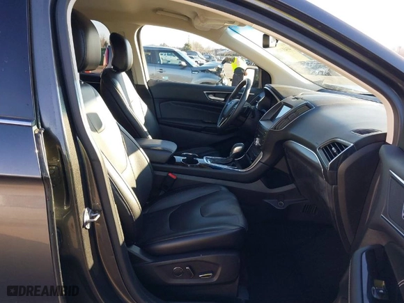 2018 Ford Edge Titanium with VIN 2FMPK4K92JBB67595, listed as a IAAI auction lot 41433020 with 59,316 mi miles. Bid and sale history available at carsss.com. Image 5.