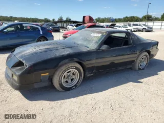 1986 Chevrolet Camaro Z28 Sport with VIN 1G1FP87H9GL103645, listed as a Copart auction lot 76118244 with 101,528 mi miles and Non Repairable. Bid and sale history available at carsss.com. Image 1.