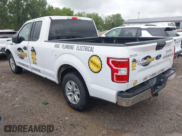 2018 Ford F-150 XL with VIN 1FTEX1CB9JFC81444, listed as a IAAI auction lot 42711062 with 215,224 mi miles and . Bid and sale history available at DreamBid. Image 3.