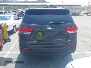 2017 Kia Sorento LX with VIN 5XYPG4A30HG277019, listed as a IAAI auction lot 42101139 with 73,269 mi miles. Bid and sale history available at carsss.com. Image 16.