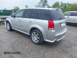 2005 Saturn VUE z VIN 5GZCZ63465S865750, wystawiony jako IAAI lot #42236645 z przebiegiem 154 052 mil mil oraz . Historia ofert i sprzedaży dostępna na DreamBid. Obrazek 3.