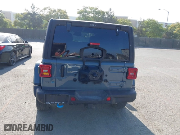 2024 Jeep Wrangler Rubicon with VIN 1C4RJXR67RW149021, listed as a IAAI auction lot 42510809 with 10,722 mi miles and . Bid and sale history available at DreamBid. Image 16.