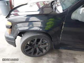 2005 Chevrolet Colorado LS ZQ8 with VIN 1GCCS196758184785, listed as a IAAI auction lot 42074061 with 305,600 mi miles. Bid and sale history available at carsss.com. Image 6.