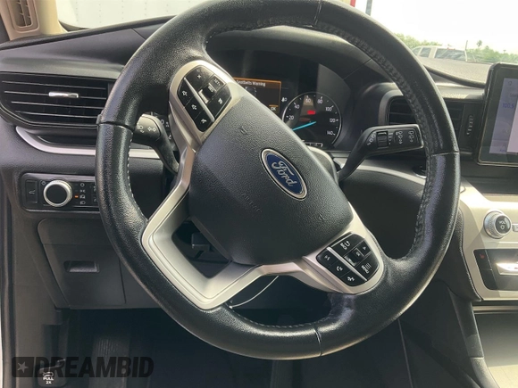 2022 Ford Explorer XLT z VIN 1FMSK7DH3NGB36208, wystawiony jako IAAI lot #42468431 z przebiegiem 51 513 mil mil oraz . Historia ofert i sprzedaży dostępna na DreamBid. Obrazek 21.