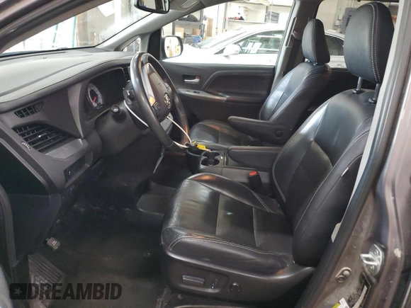 2017 Toyota Sienna SE with VIN 5TDXZ3DC2HS816940, listed as a Copart auction lot 52924865 with 205,900 mi miles and Salvage Title. Bid and sale history available at carsss.com. Image 7.