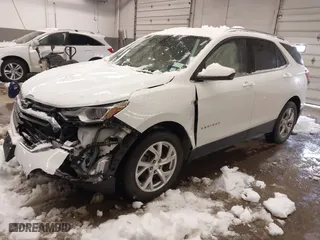2020 Chevrolet Equinox LT with VIN 3GNAXVEX8LS528196, listed as a IAAI auction lot 41492905 with 84,544 mi miles. Bid and sale history available at carsss.com. Image 17.