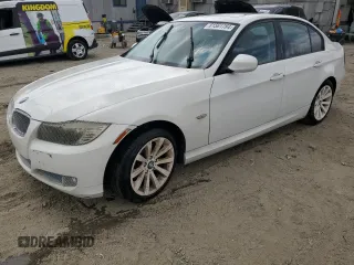 2011 BMW 3 Series 328i with VIN WBAPH5C52BA441196, listed as a Copart auction lot 54251265 with 132,300 mi miles and Clean Title. Bid and sale history available at carsss.com. Image 1.