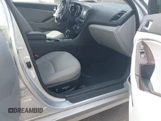 2015 Kia Optima EX with VIN 5XXGN4A77FG501283, listed as a IAAI auction lot 41836864 with 19,875 mi miles. Bid and sale history available at carsss.com. Image 5.