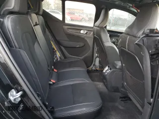 2021 Volvo XC40 z VIN YV4ED3UR9M2561647, wystawiony jako Copart lot #85908524 z przebiegiem 31 479 mil mil oraz Szkoda całkowita • Salvage title. Historia ofert i sprzedaży dostępna na DreamBid. Obrazek 11.