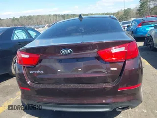 2015 Kia Optima LX z VIN 5XXGM4A71FG463939, wystawiony jako IAAI lot #41838294 z przebiegiem 70 274 mil mil oraz . Historia ofert i sprzedaży dostępna na DreamBid. Obrazek 16.