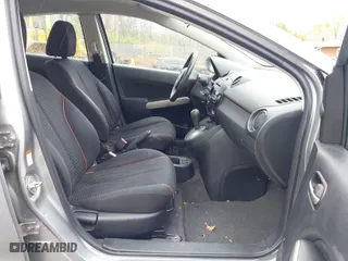 2011 Mazda Mazda2 Sport with VIN JM1DE1HZXB0112402, listed as a IAAI auction lot 41954565 with 153,351 mi miles. Bid and sale history available at carsss.com. Image 5.