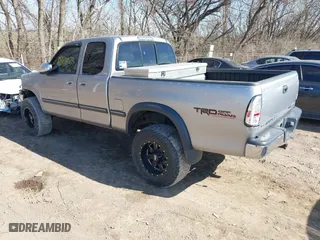2002 Toyota Tundra SR5 with VIN 5TBBT44192S275420, listed as a IAAI auction lot 41824023 with 153,054 mi miles. Bid and sale history available at carsss.com. Image 3.