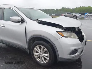 2015 Nissan Rogue SV with VIN KNMAT2MTXFP557333, listed as a IAAI auction lot 41967505 with 238,319 mi miles. Bid and sale history available at carsss.com. Image 13.