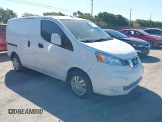 2020 Nissan NV200 SV z VIN 3N6CM0KN9LK710972, wystawiony jako IAAI lot #41847612 z przebiegiem 128 200 mil mil oraz . Historia ofert i sprzedaży dostępna na DreamBid. Obrazek 1.