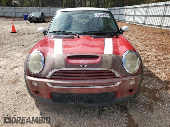 2004 MINI Hardtop S with VIN WMWRE334X4TD76430, listed as a Copart auction lot 49476985 with 165,626 mi miles and Clean title. Bid and sale history available at DreamBid. Image 5.