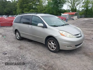 2006 Toyota Sienna XLE z VIN 5TDBA22CX6S061659, wystawiony jako IAAI lot #42167738 z przebiegiem 230 000 mil mil oraz . Historia ofert i sprzedaży dostępna na DreamBid. Obrazek 1.