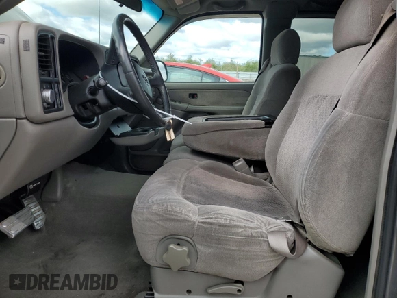 2000 Chevrolet Silverado 1500 with VIN 2GCEC19V5Y1389820, listed as a Copart auction lot 47005935 with 116,834 mi miles and Salvage Title. Bid and sale history available at carsss.com. Image 7.