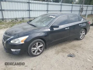 2015 Nissan Altima SV z VIN 1N4AL3AP9FC244512, wystawiony jako Copart lot #53347785 z przebiegiem 118 509 mil mil oraz Szkoda całkowita • Salvage title. Historia ofert i sprzedaży dostępna na DreamBid. Obrazek 1.