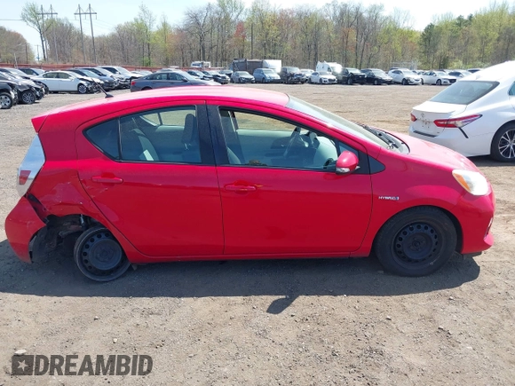 2012 Toyota Prius One z VIN JTDKDTB33C1507141, wystawiony jako IAAI lot #42107305 z przebiegiem 210 398 mil mil oraz . Historia ofert i sprzedaży dostępna na DreamBid. Obrazek 13.