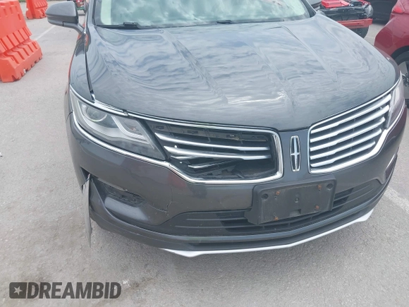 2017 Lincoln MKC Reserve с VIN 5LMCJ3D97HUL24869, выставлен на аукционе IAAI как лот 42561431 с пробегом 93 836 миль миль и . История ставок и продаж доступна на DreamBid. Изображение 6.